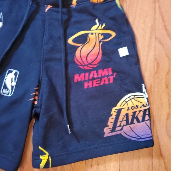 Hollister Fleece NBA Shorts Size XS Bulls Heat Lakers Jogger Short 7" Inch - Picture 2 of 5